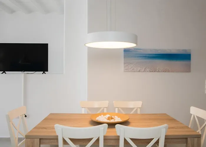 Nireas Apartments Mykonos Downtown